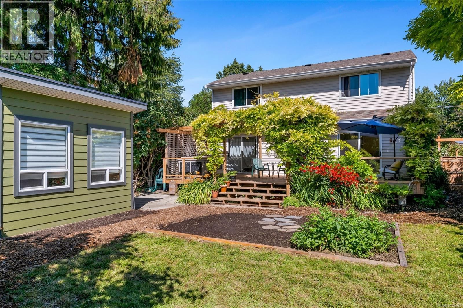 2624 FORBES STREET Image 52