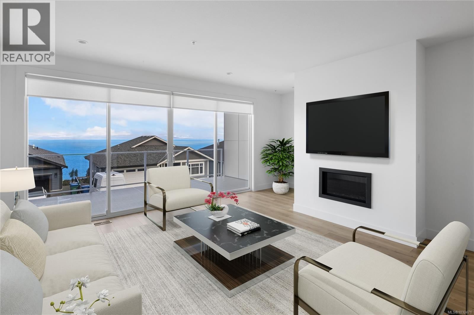 107 151 Royal Pacific Way property photo