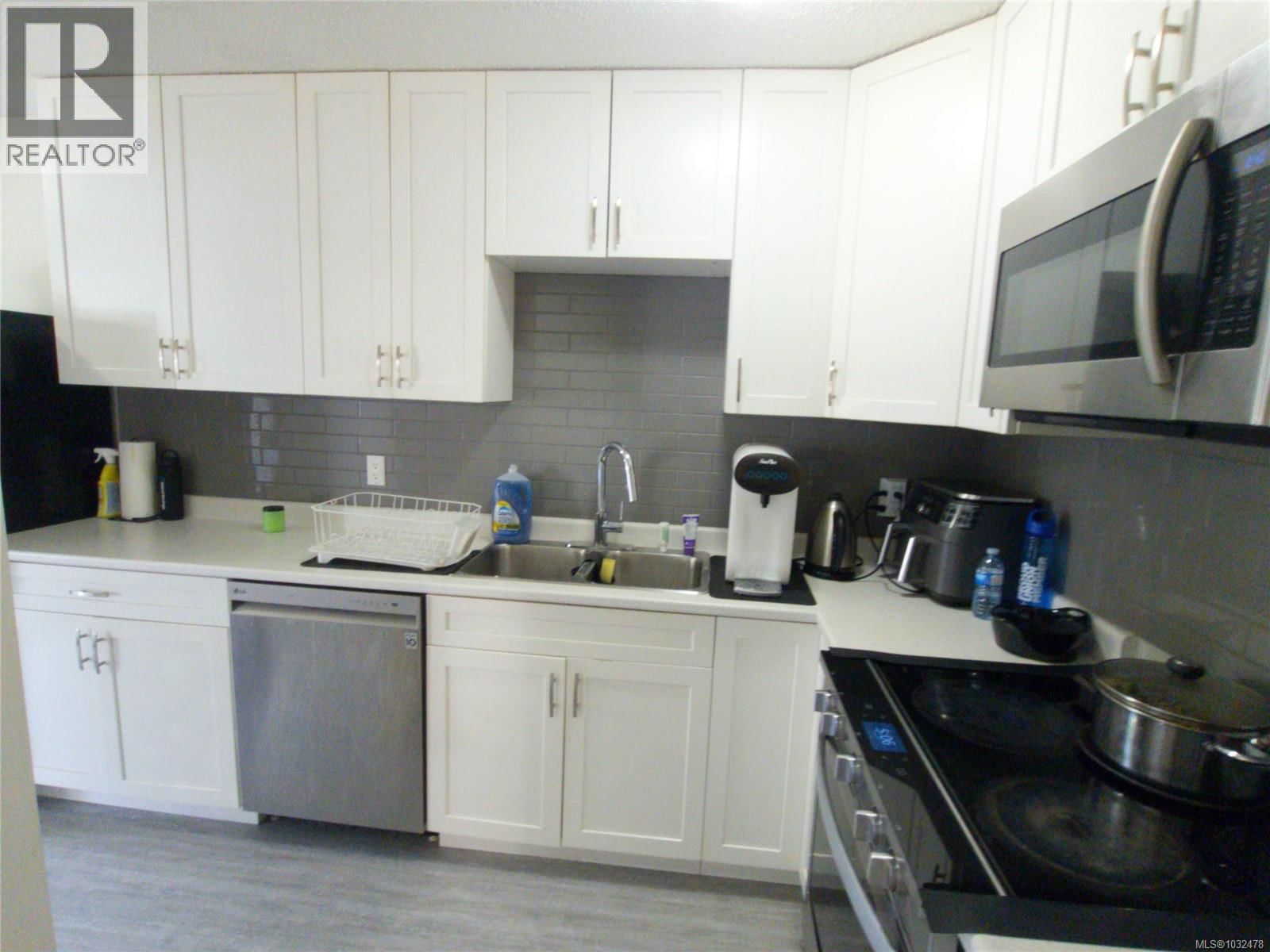 43 - 444 BRUCE AVENUE Image 6