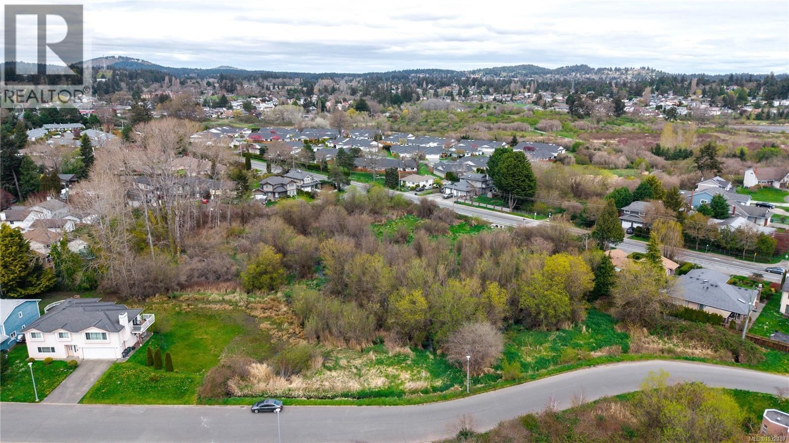 4104 INTERURBAN ROAD Image 6