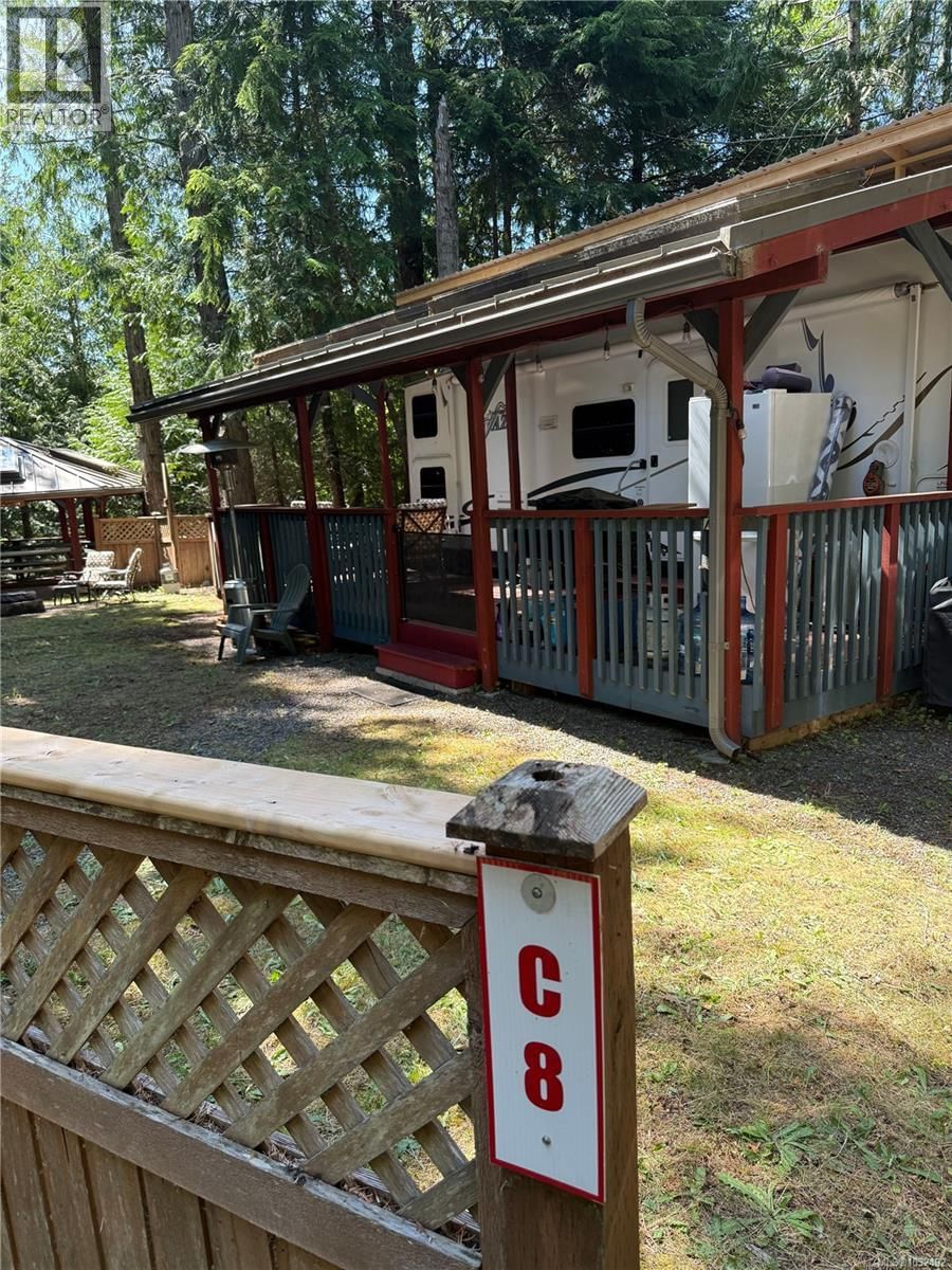 C8 2650 Turnbull Road property photo