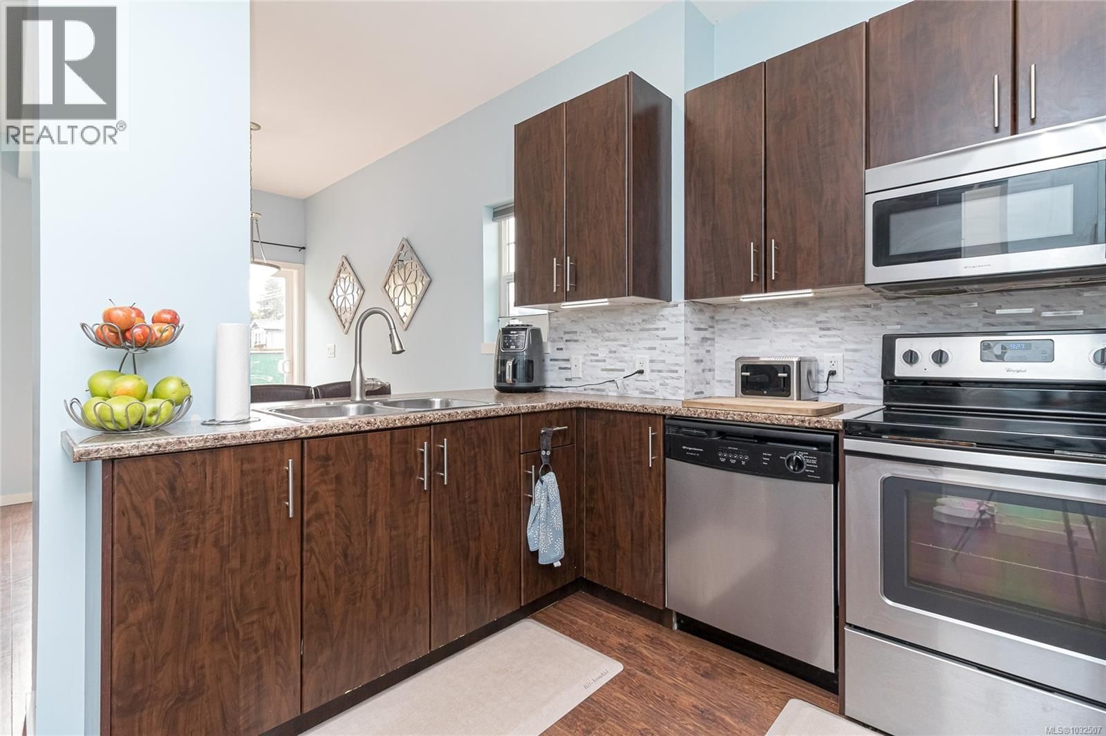 3597 KINETIC COURT Image 11