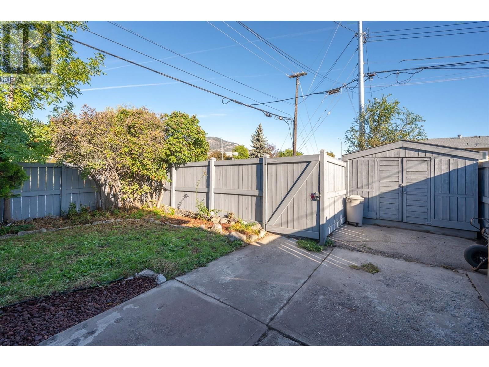 799 CHASE Avenue Image 30