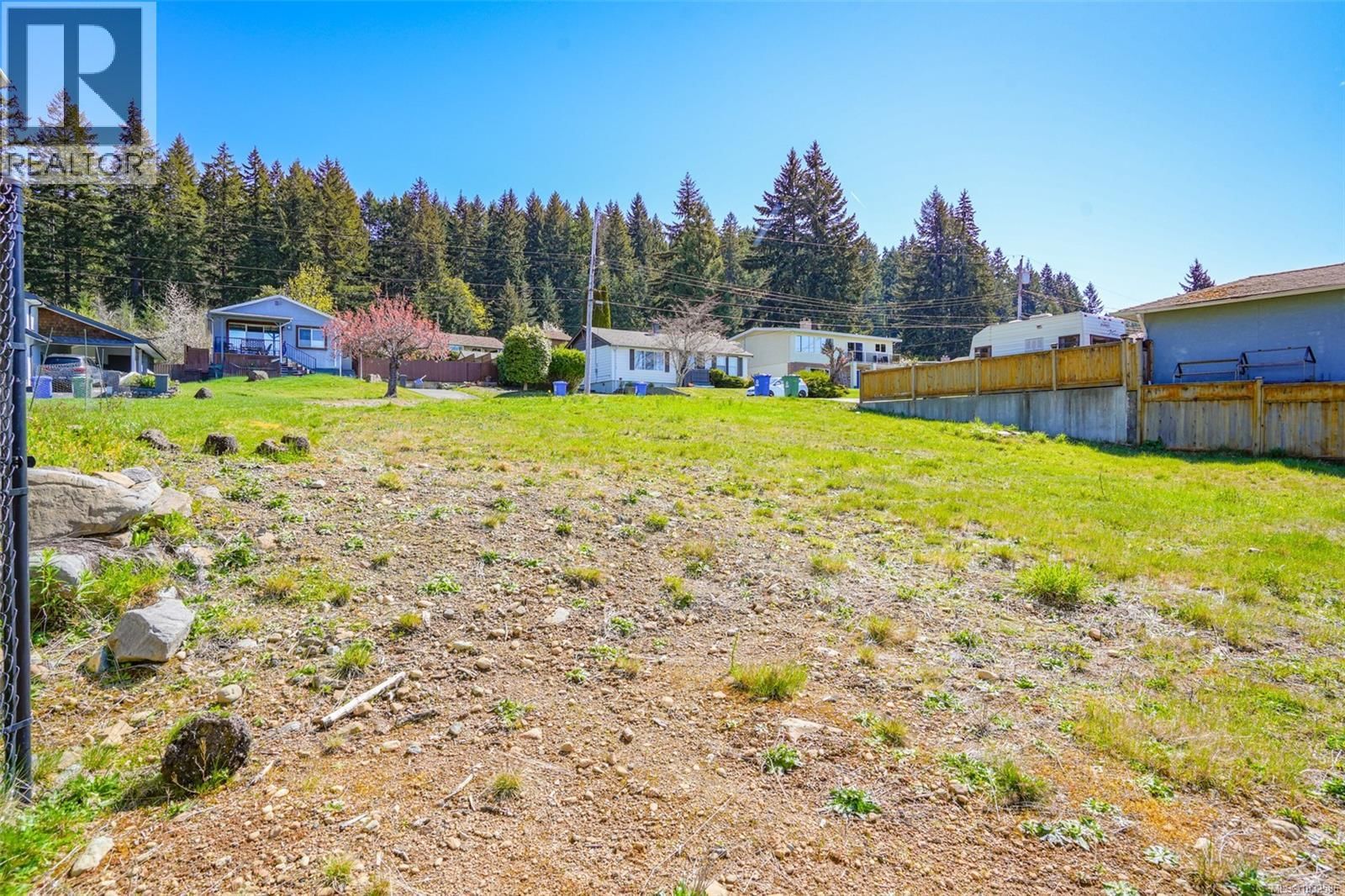 2282 14TH AVENUE Image 11