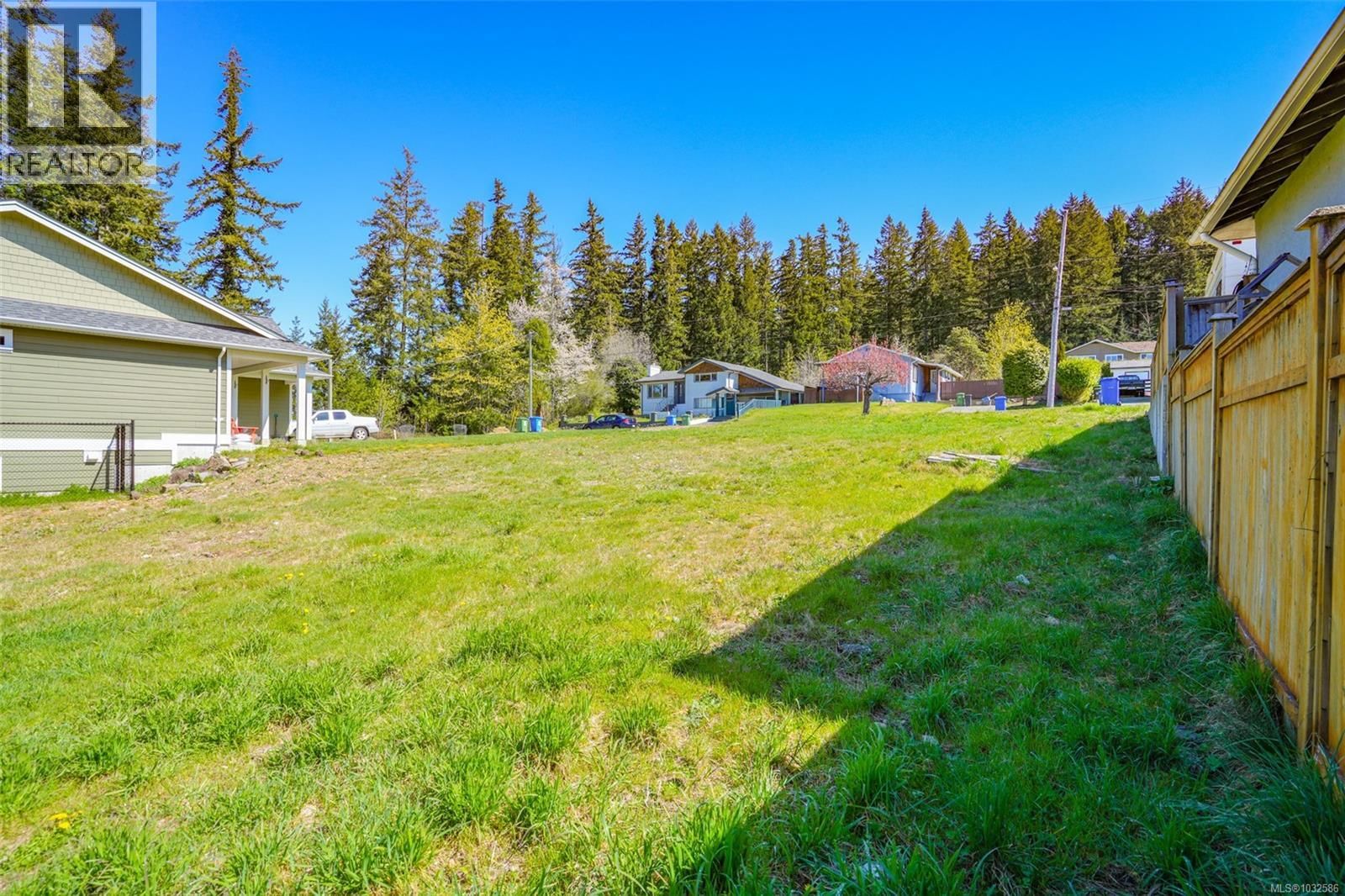 2282 14TH AVENUE Image 12