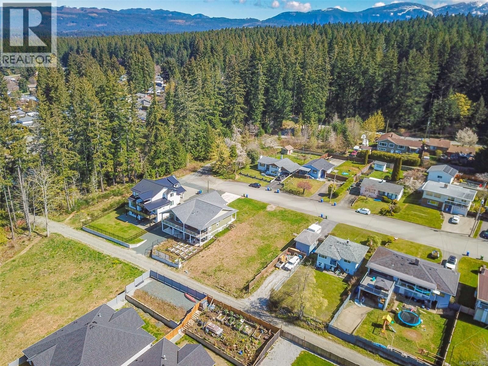 2282 14TH AVENUE Image 16