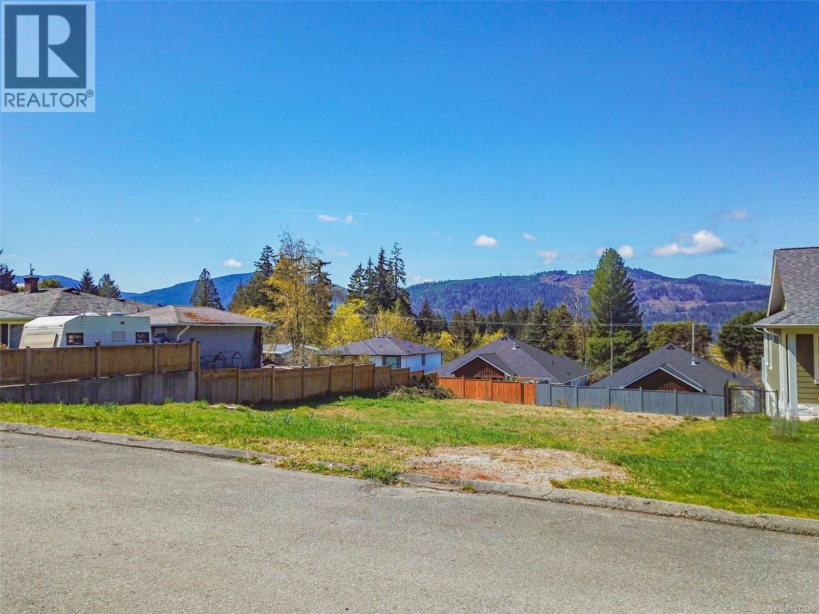 2282 14TH AVENUE Image 6