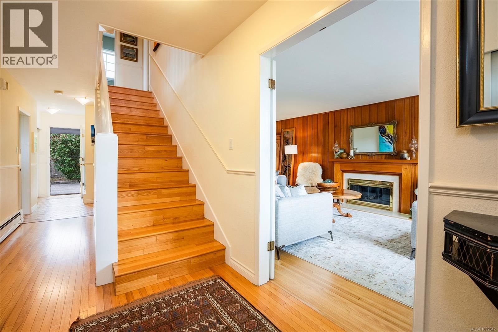 1820 Argyle Avenue property photo