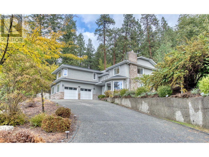 3257 Juniper Drive, Naramata, British Columbia (MLS 10326425)