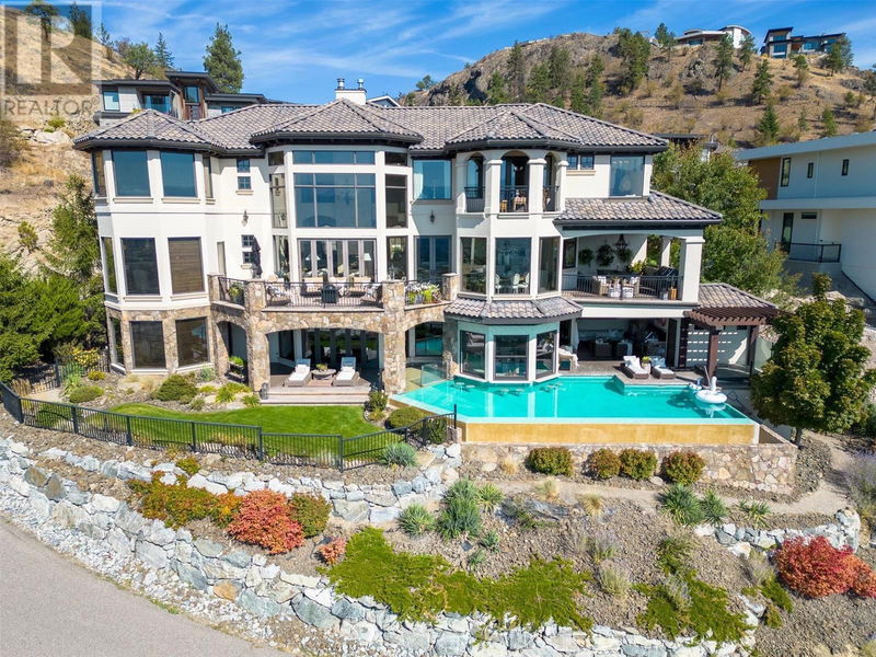 1113 Parkbluff Lane, Kelowna, British Columbia (MLS 10326435)