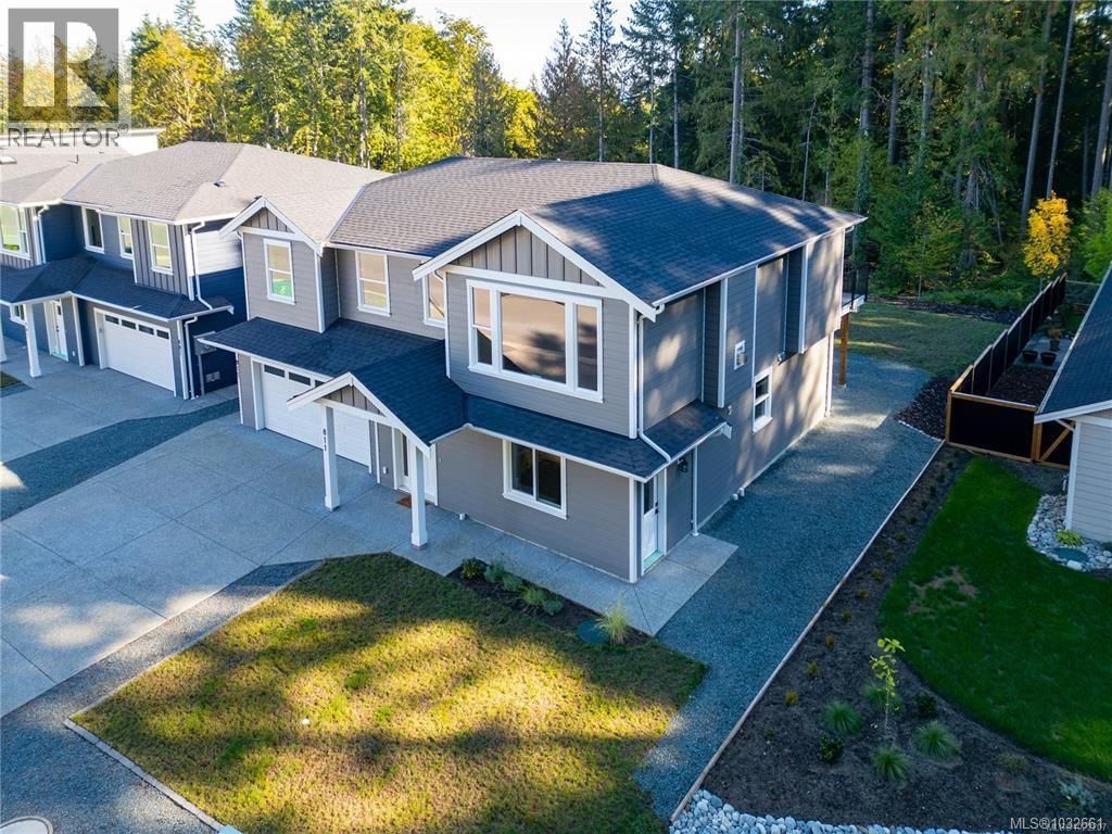 811 Stringer Way property photo