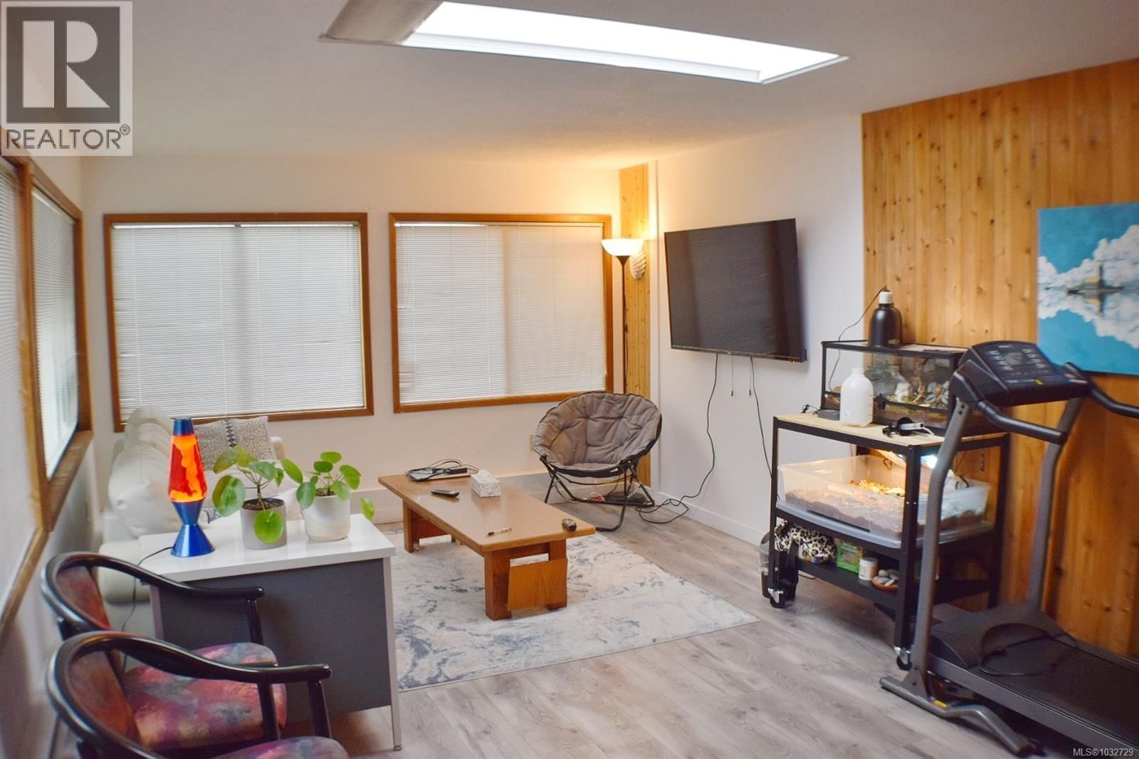 4037 Cumberland Road property photo