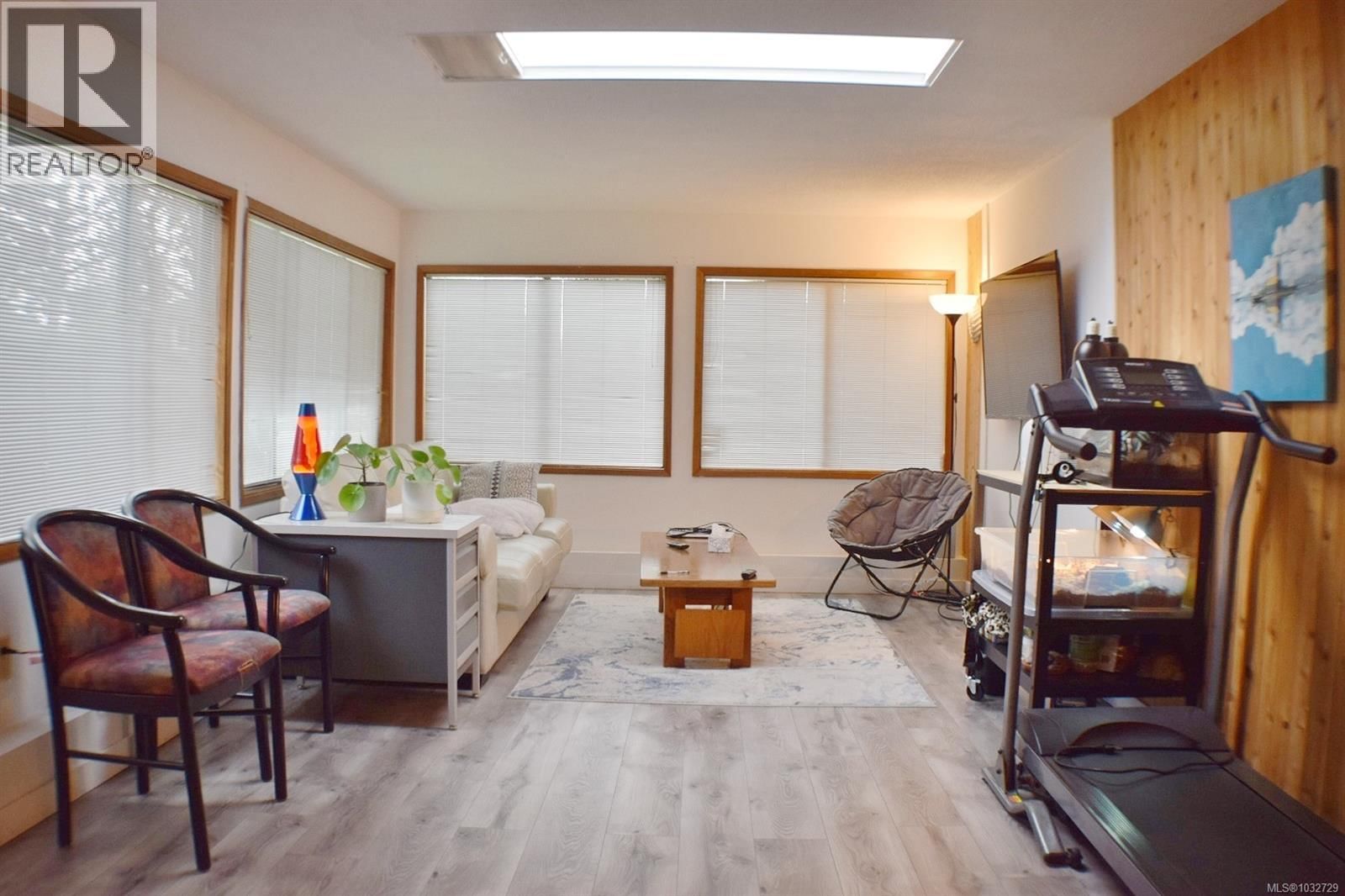 4037 Cumberland Road property photo