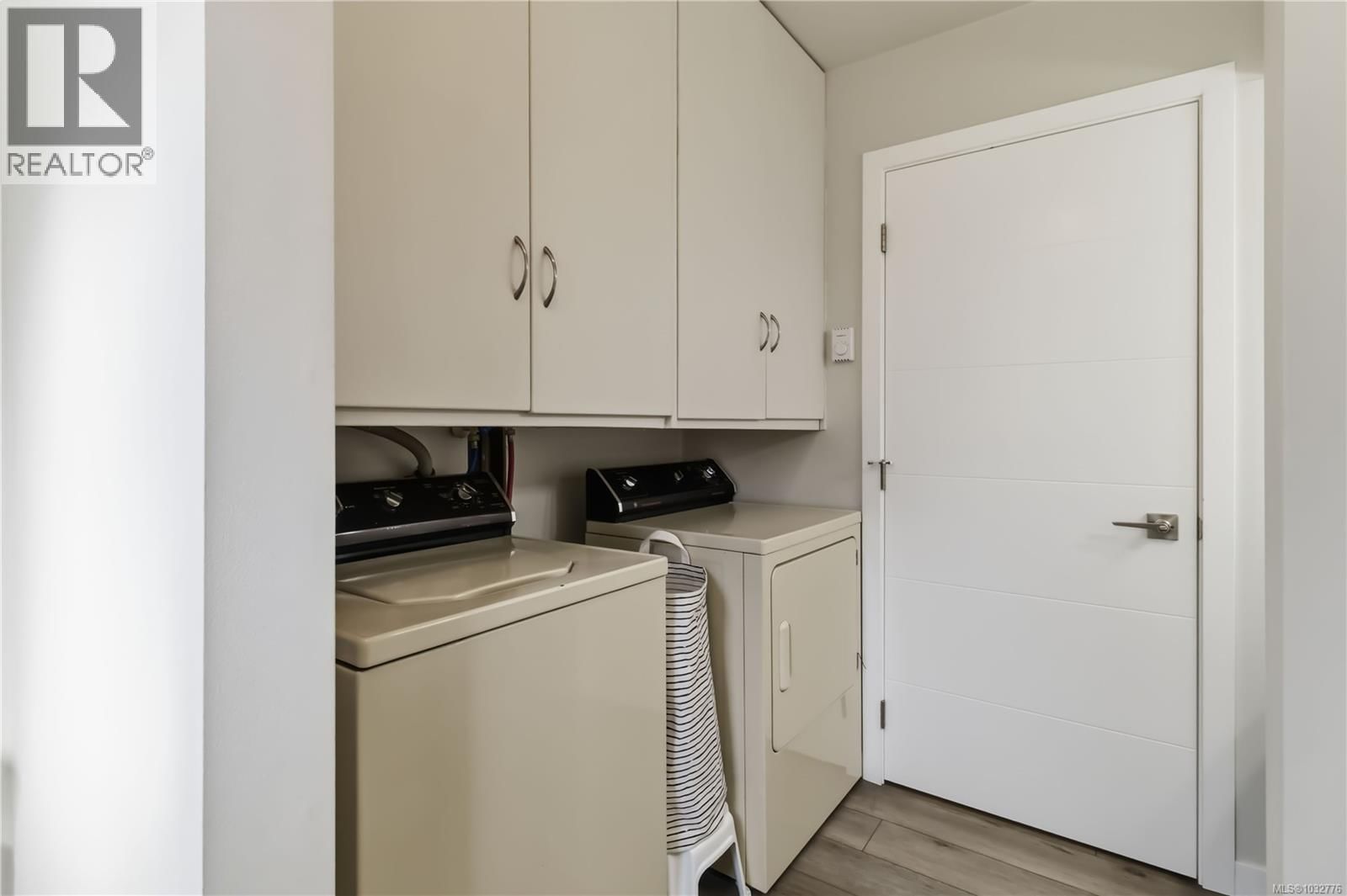 4259 CRAIGO PARK WAY Image 45