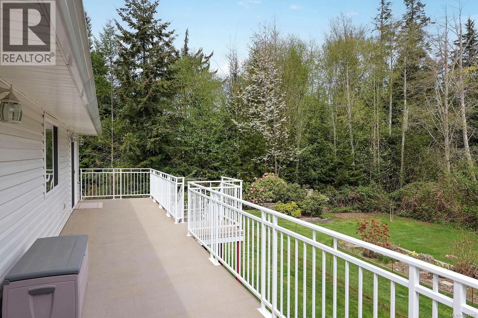 4240 BRIARDALE ROAD Image 16