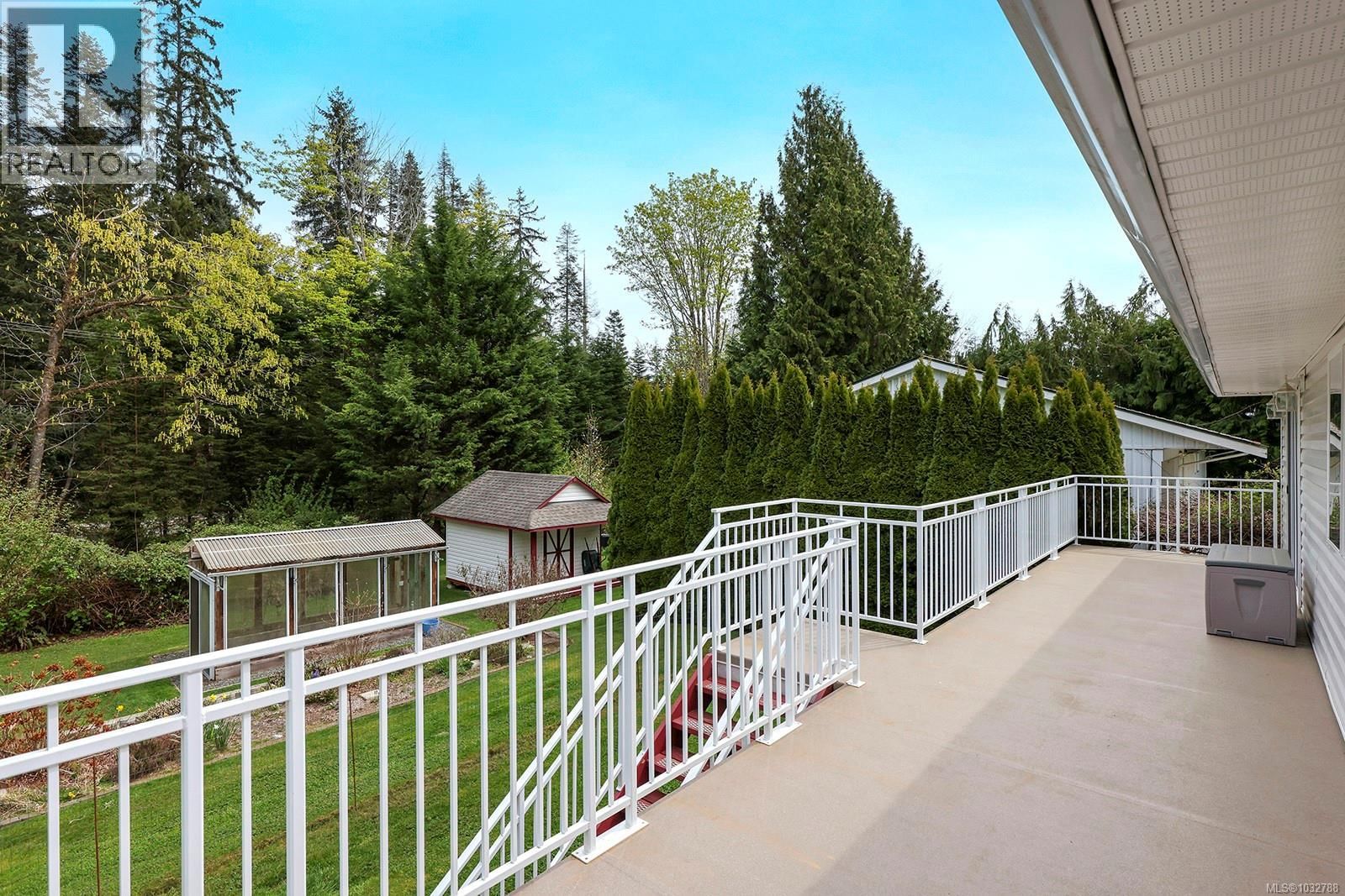 4240 BRIARDALE ROAD Image 17