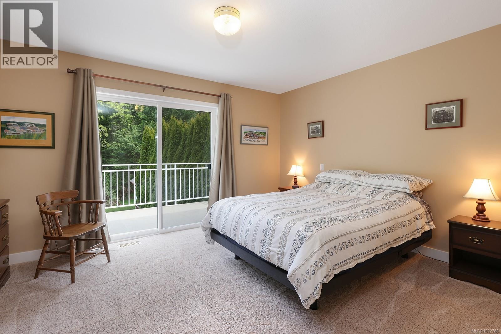 4240 BRIARDALE ROAD Image 19