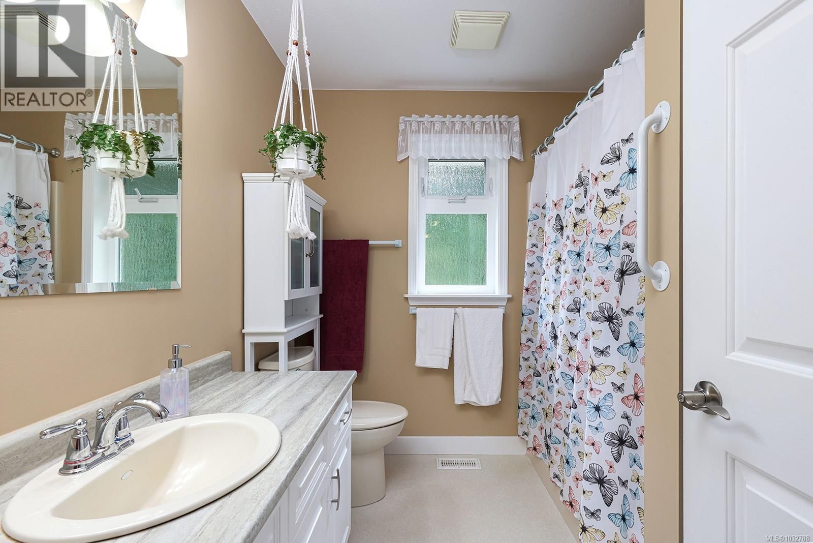 4240 BRIARDALE ROAD Image 23