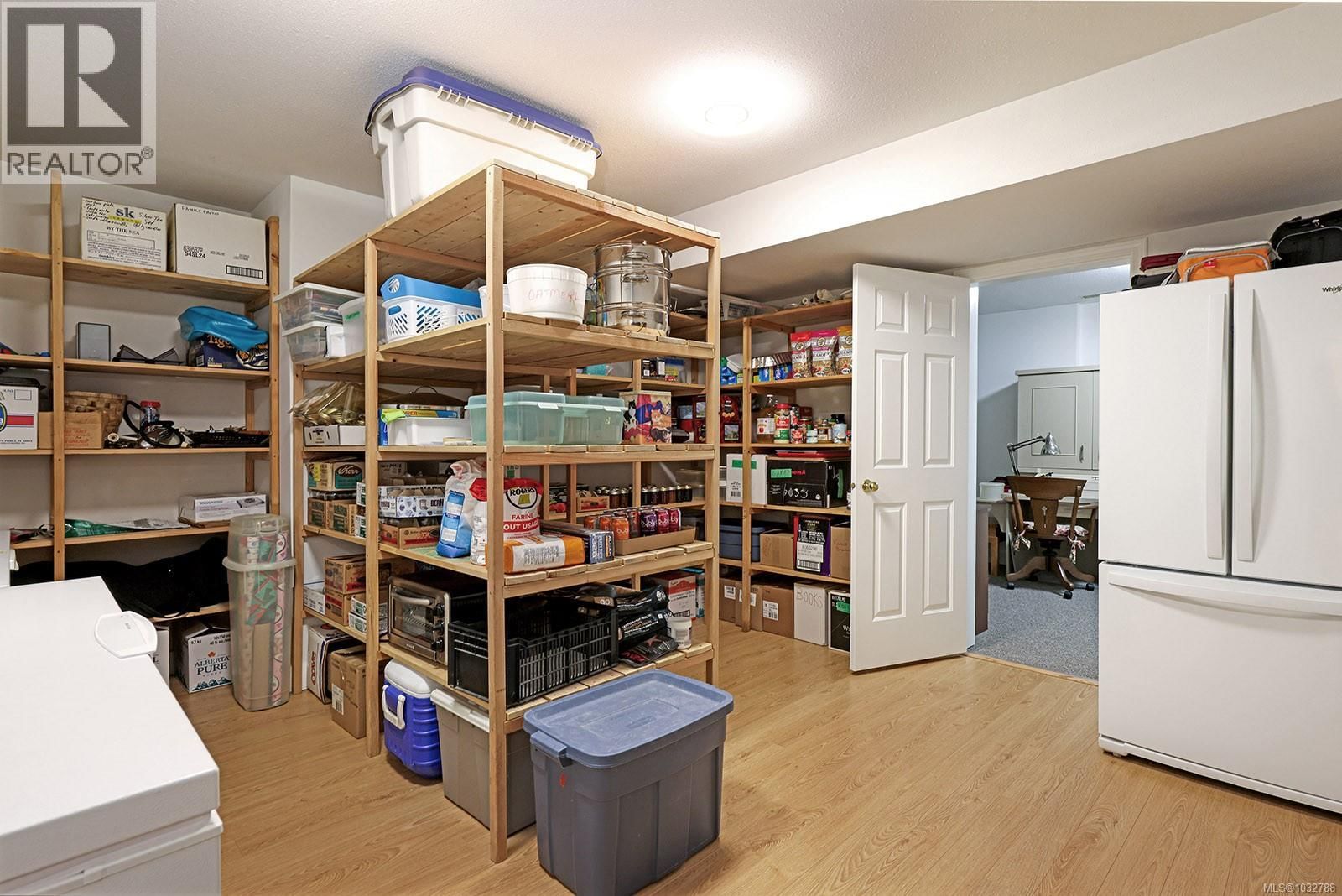 4240 BRIARDALE ROAD Image 31