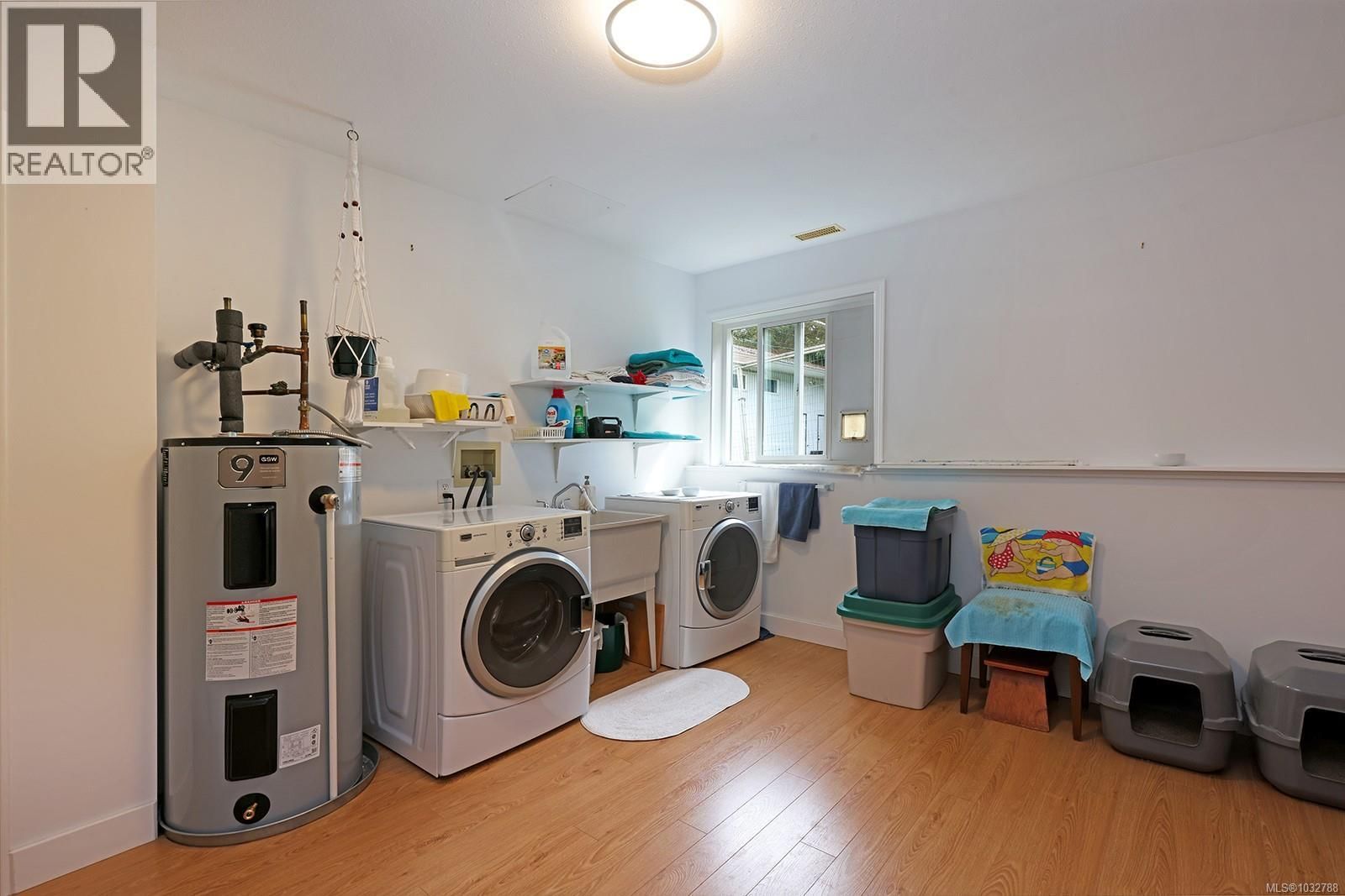 4240 BRIARDALE ROAD Image 32