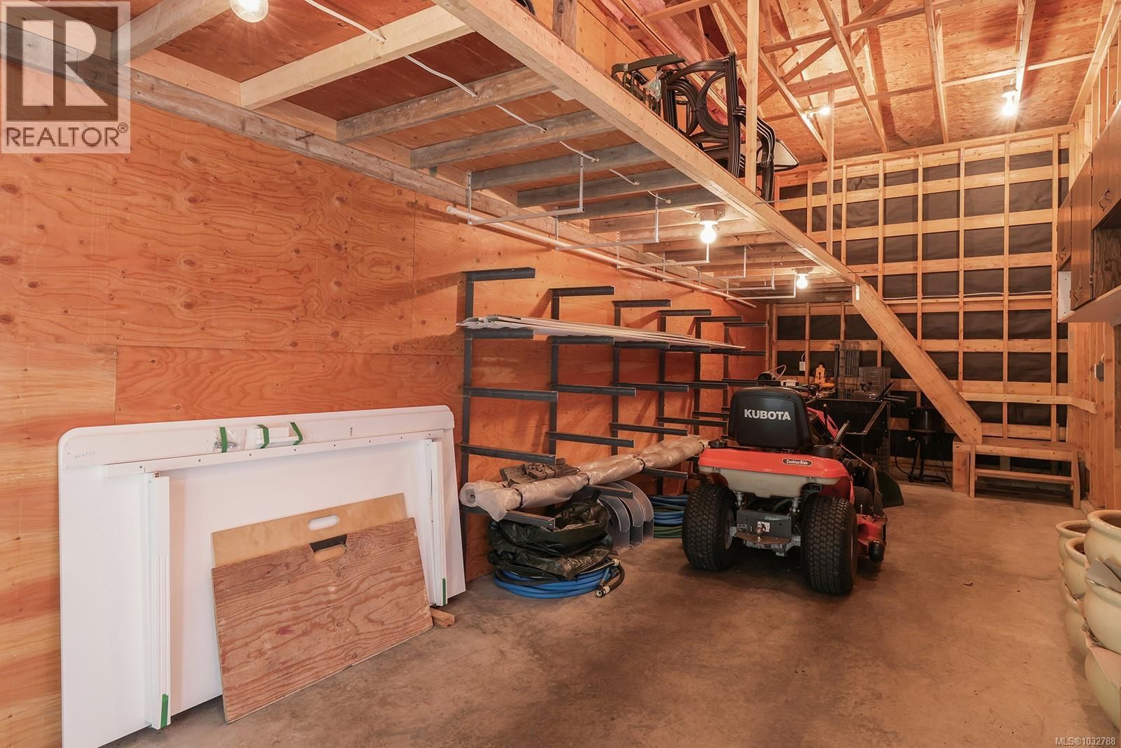 4240 BRIARDALE ROAD Image 50