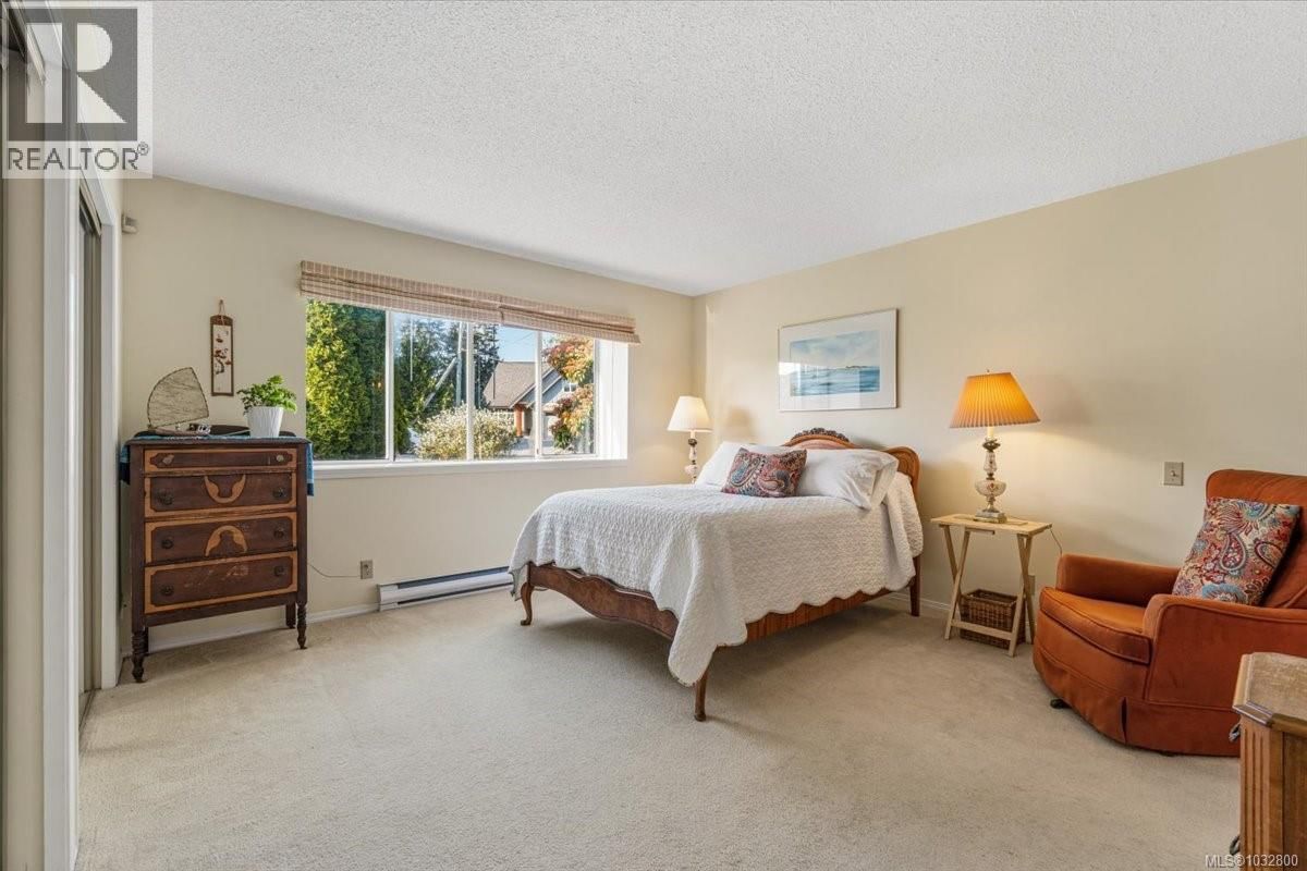 1095 PEPPER PLACE Image 22