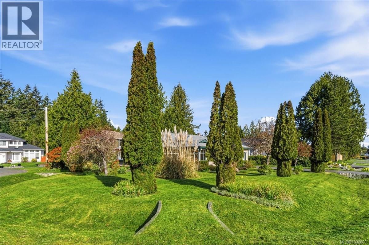 1095 PEPPER PLACE Image 32