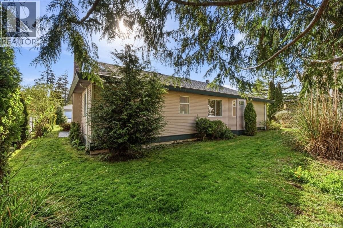 1095 PEPPER PLACE Image 36