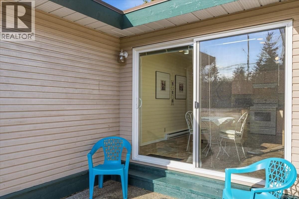 1095 PEPPER PLACE Image 38