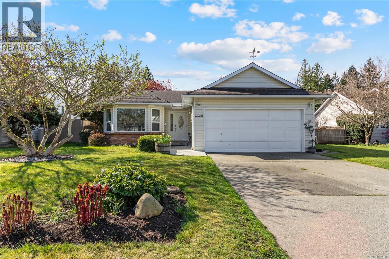 4340 Martin Place