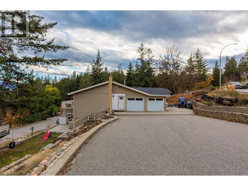 1572 Parkinson Road, West Kelowna, British Columbia (MLS 10328576)