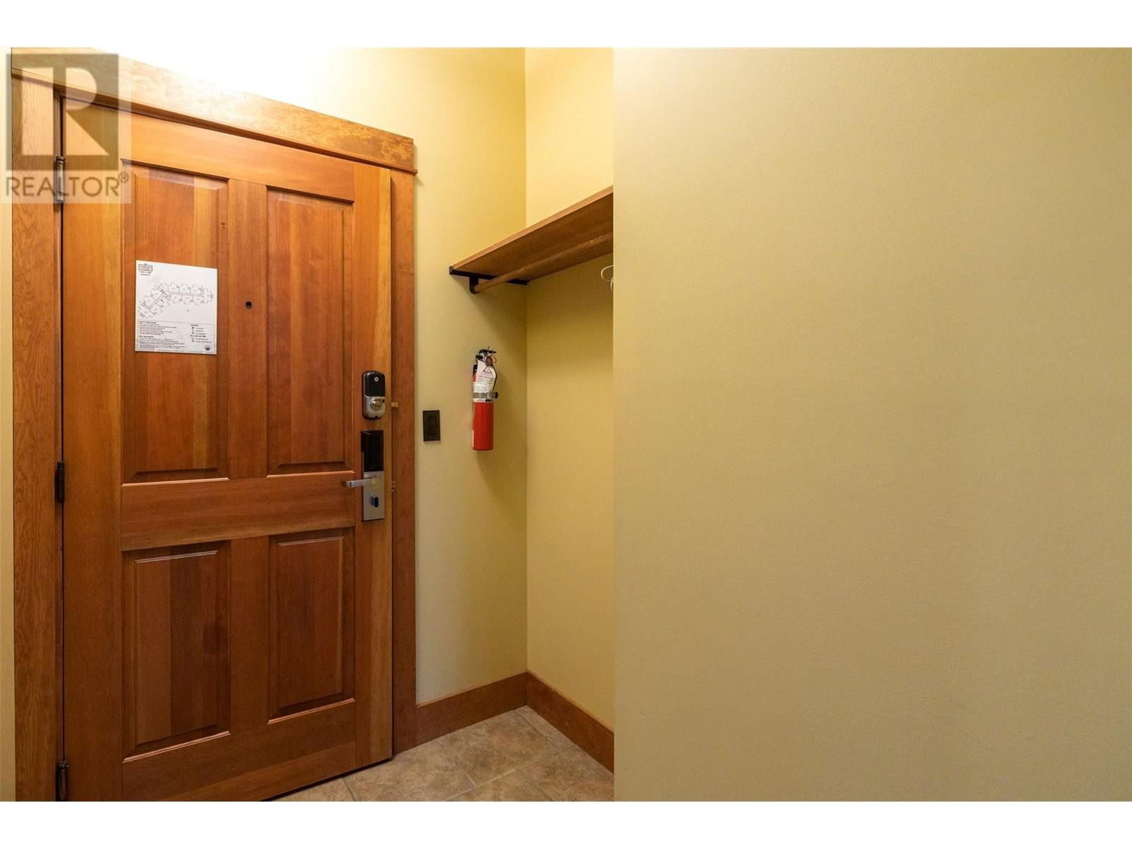 632A - 4559 TIMBERLINE CRESCENT Image 16