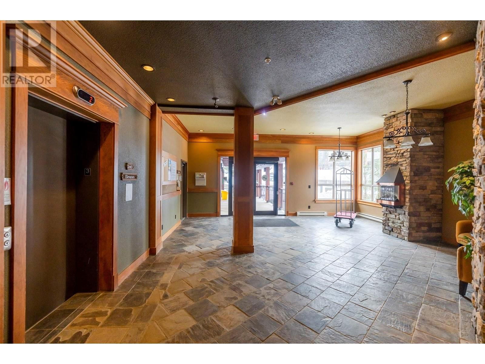 632A - 4559 TIMBERLINE CRESCENT Image 20