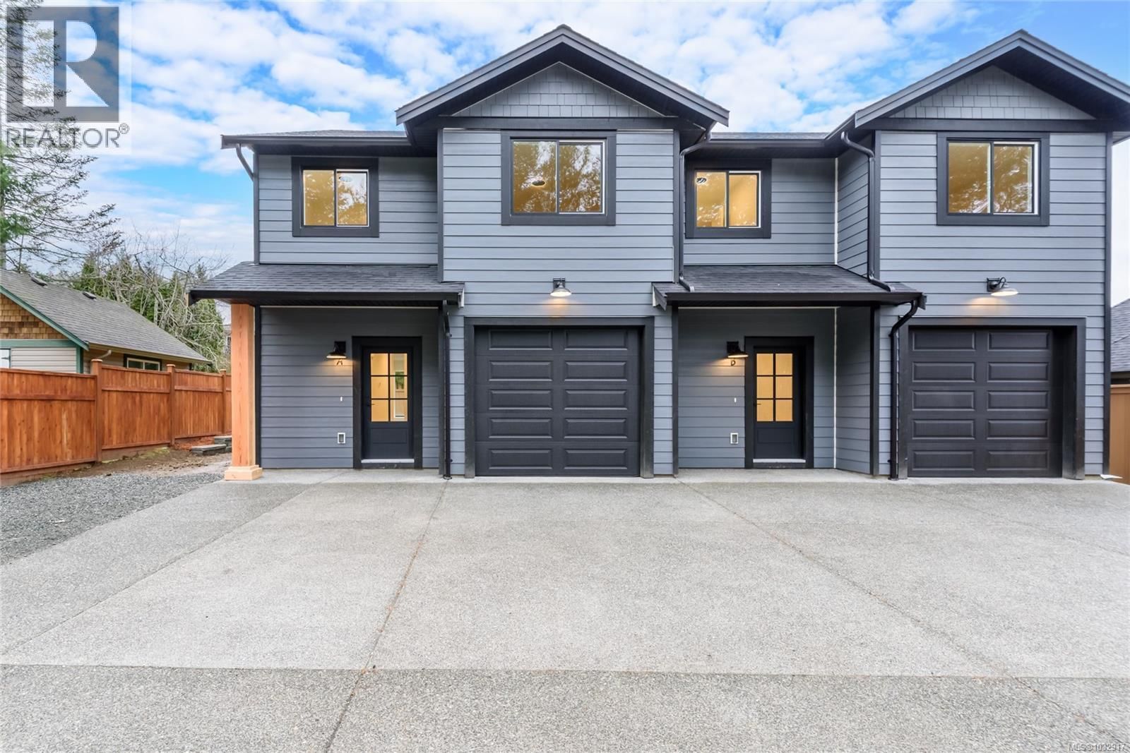 A 1044 Lazo Road property photo