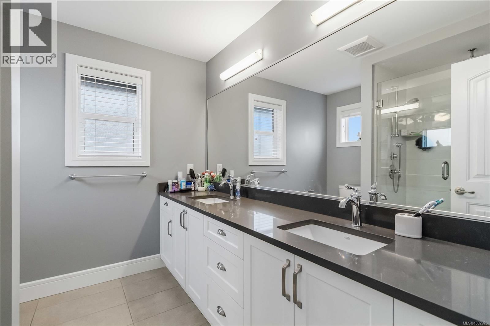 3023 CONSTELLATION AVENUE Image 25