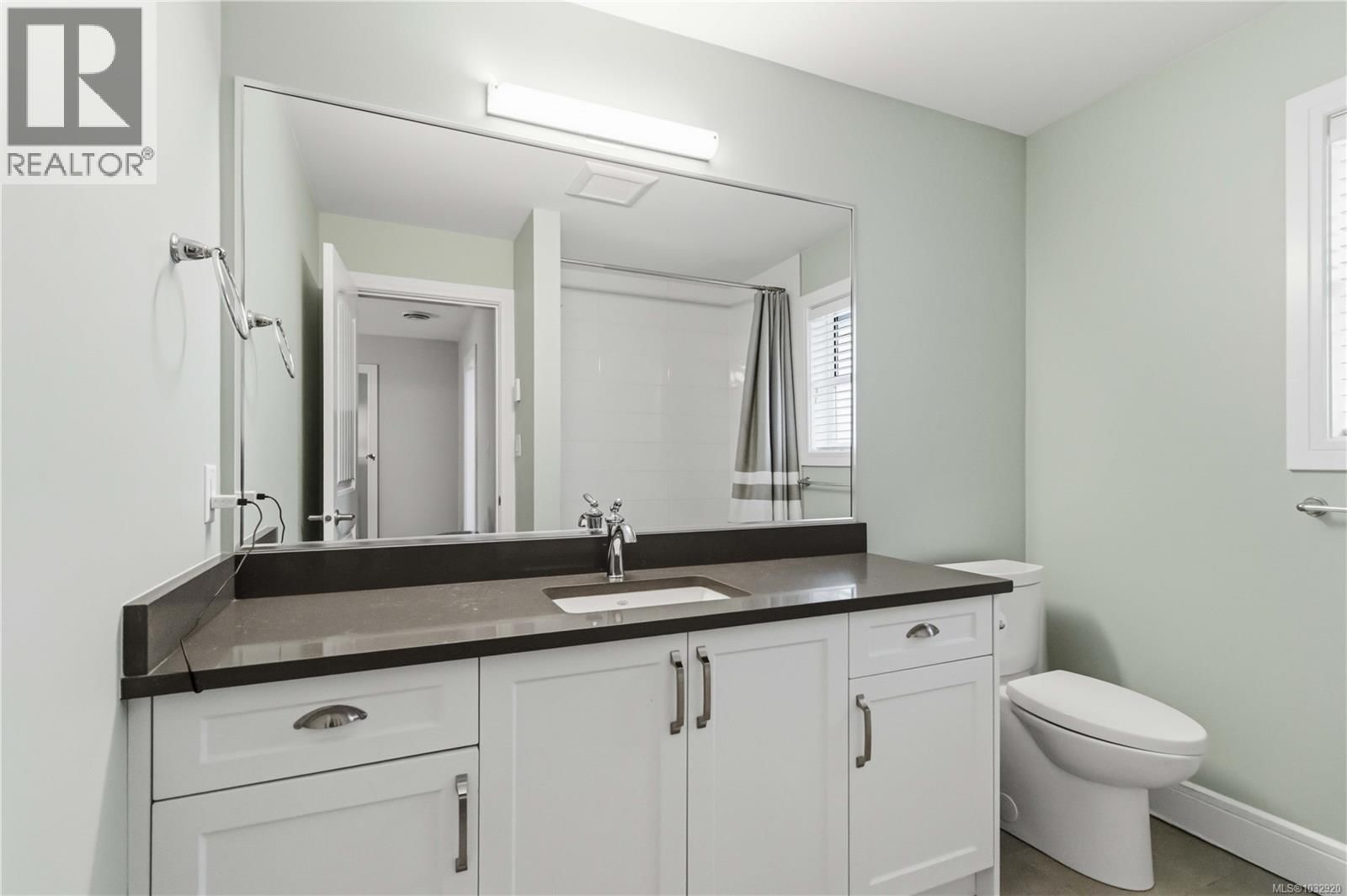 3023 CONSTELLATION AVENUE Image 29