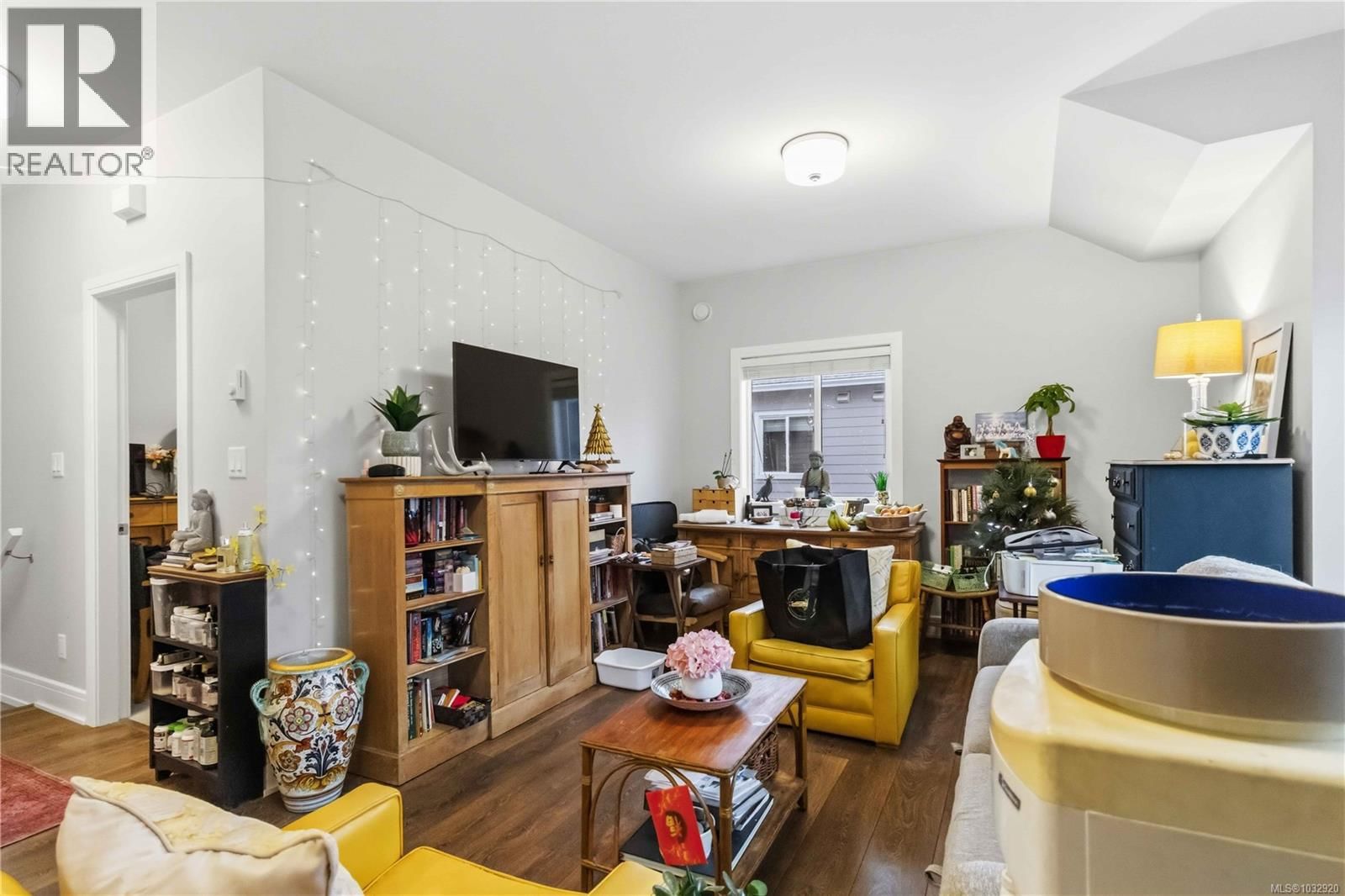 3023 CONSTELLATION AVENUE Image 42