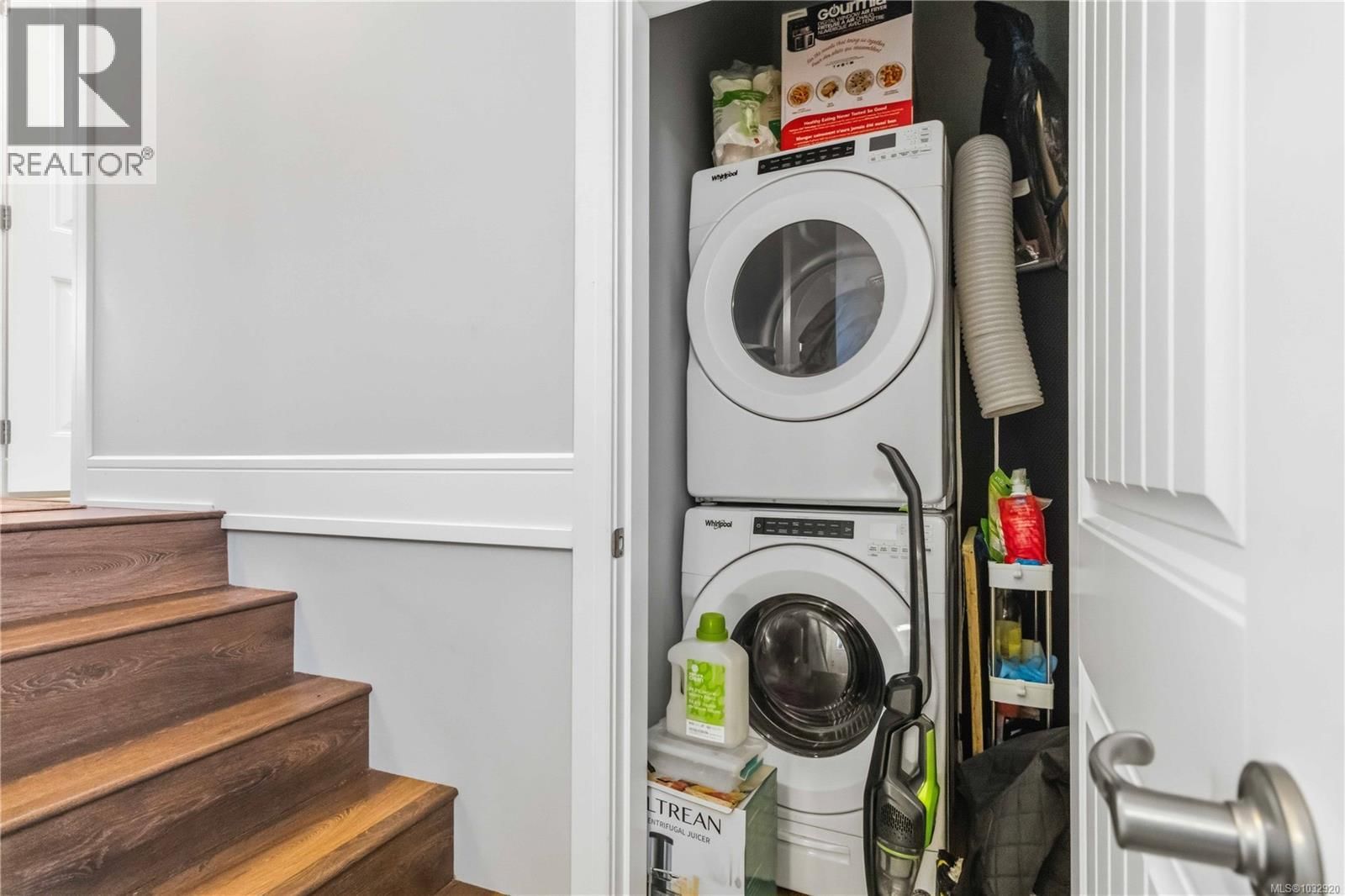 3023 CONSTELLATION AVENUE Image 45