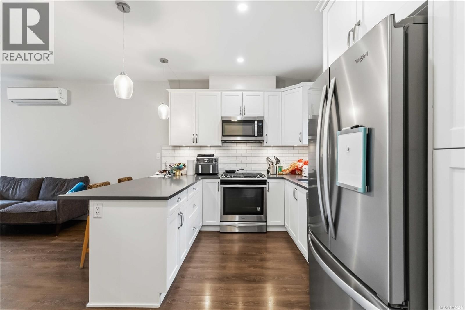 3023 CONSTELLATION AVENUE Image 7