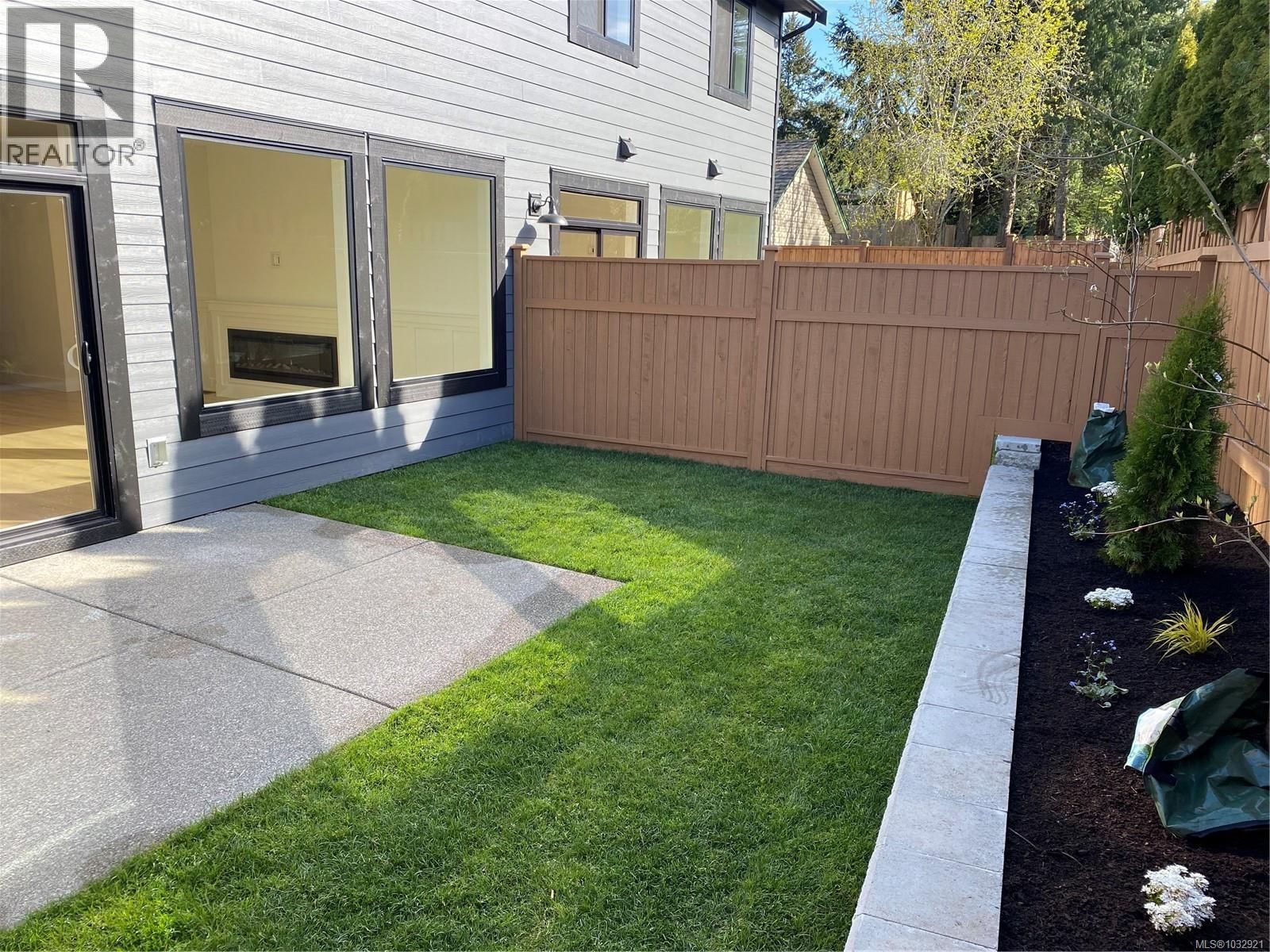 B - 1044 LAZO ROAD Image 12