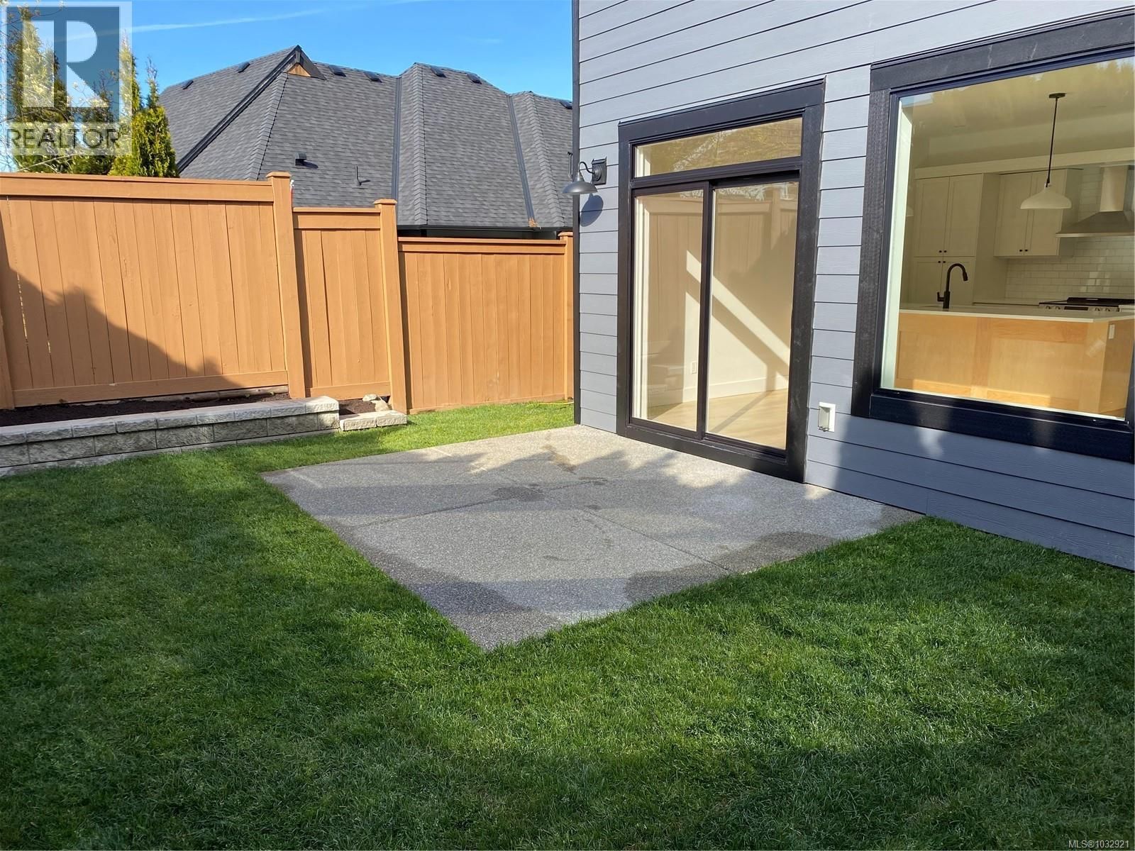 B - 1044 LAZO ROAD Image 13