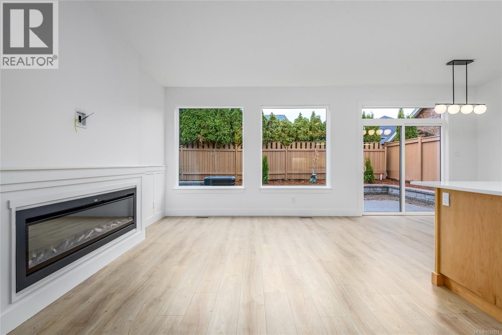 B - 1044 LAZO ROAD Image 24