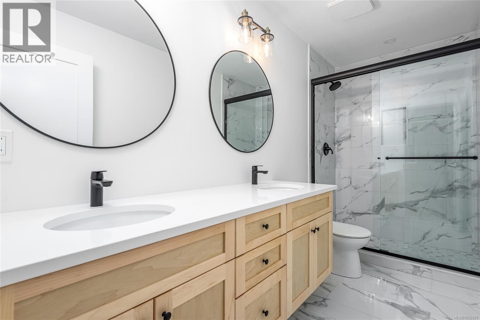 B - 1044 LAZO ROAD Image 32