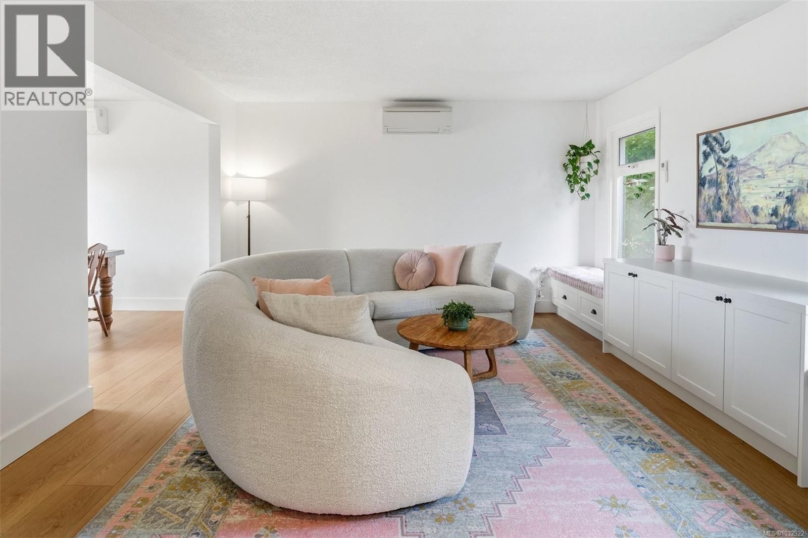 4285 CAEN ROAD Image 4