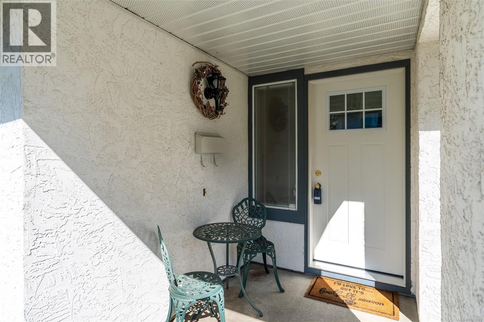 22 2147 Sooke Road property photo