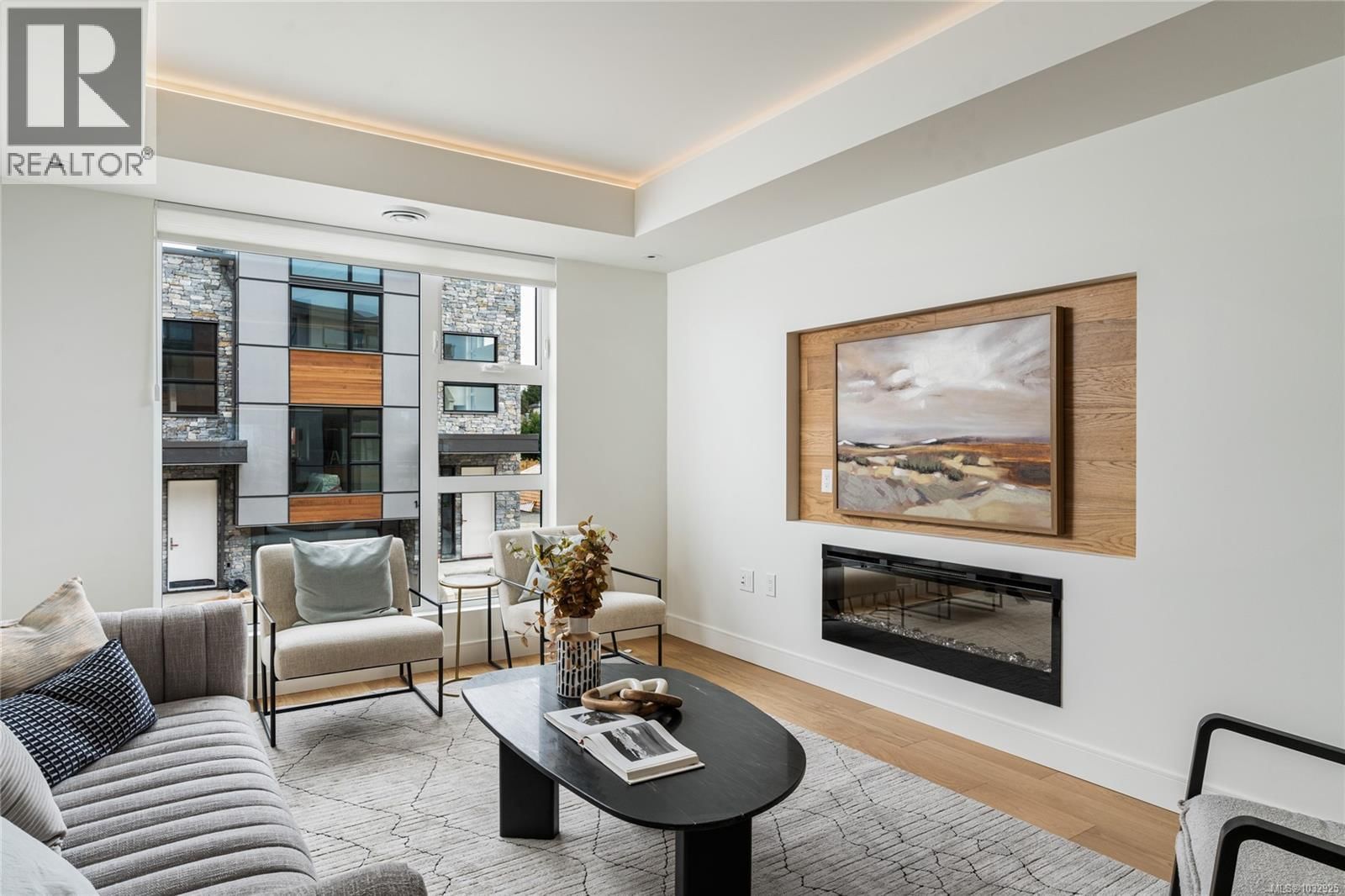 10 - 4253 DIEPPE ROAD Image 3