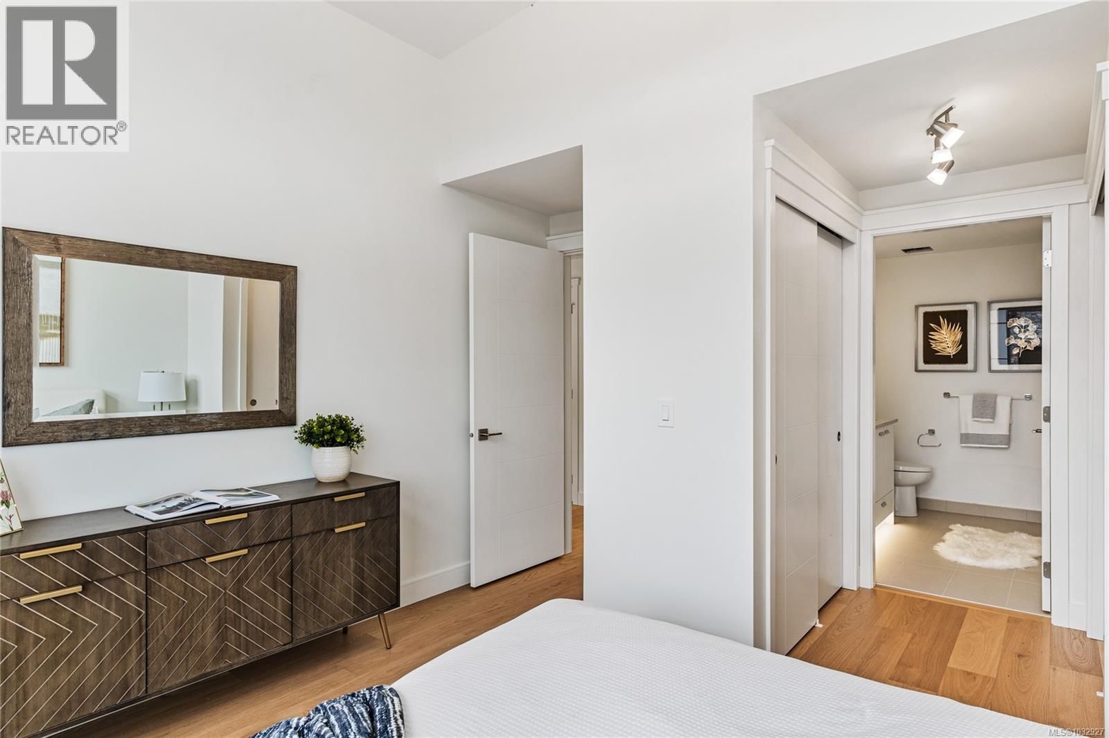 13 - 4253 DIEPPE ROAD Image 16