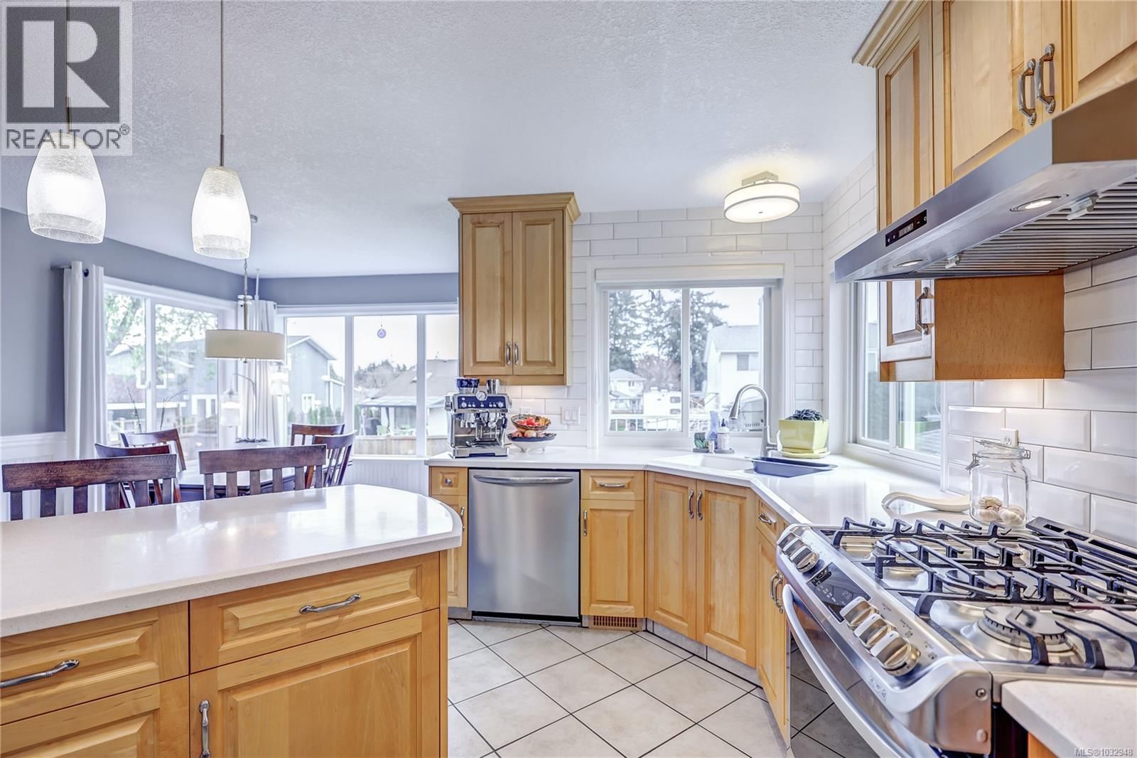 5954 MONASHEE WAY Image 16