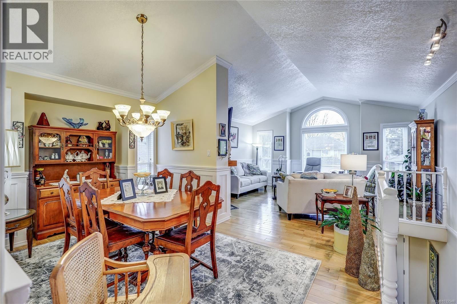 5954 MONASHEE WAY Image 9