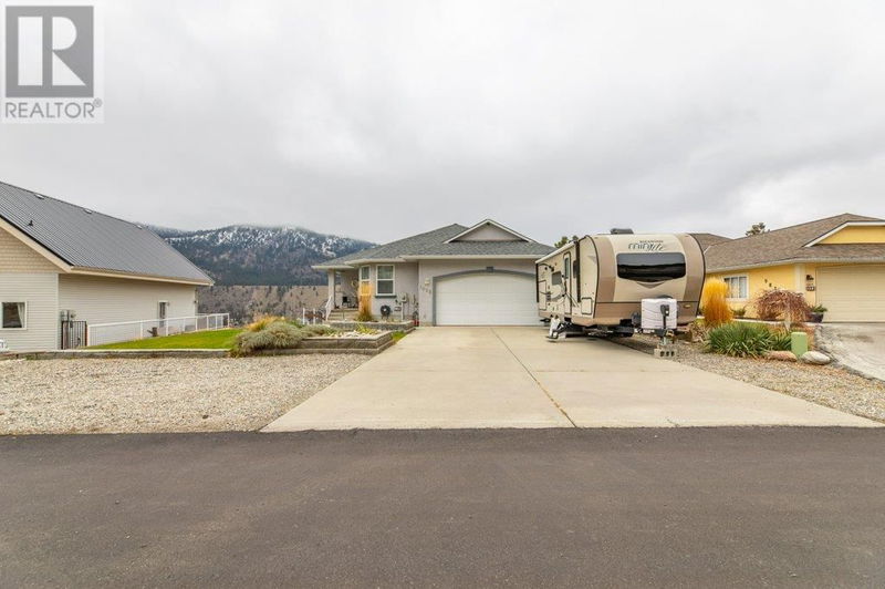 1002 Peachcliff Drive, Okanagan Falls, British Columbia (MLS 10330447)